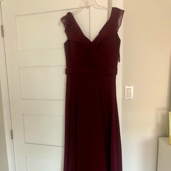 Long Bridemaids/Prom dress, burgundy colour - Picture 1 of 3